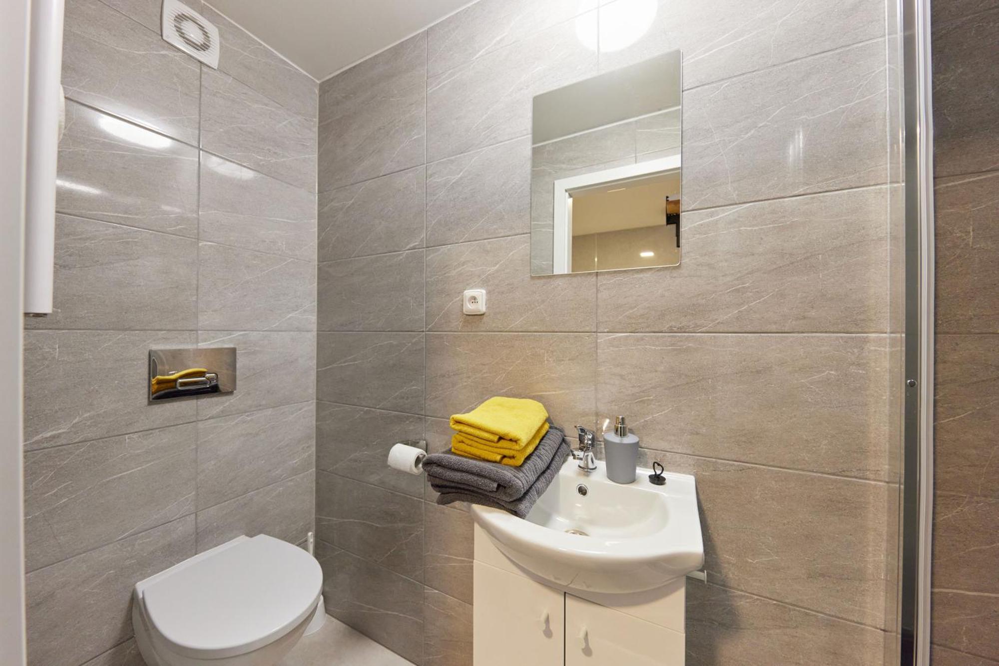 Block 96 Apartments Zlín الغرفة الصورة