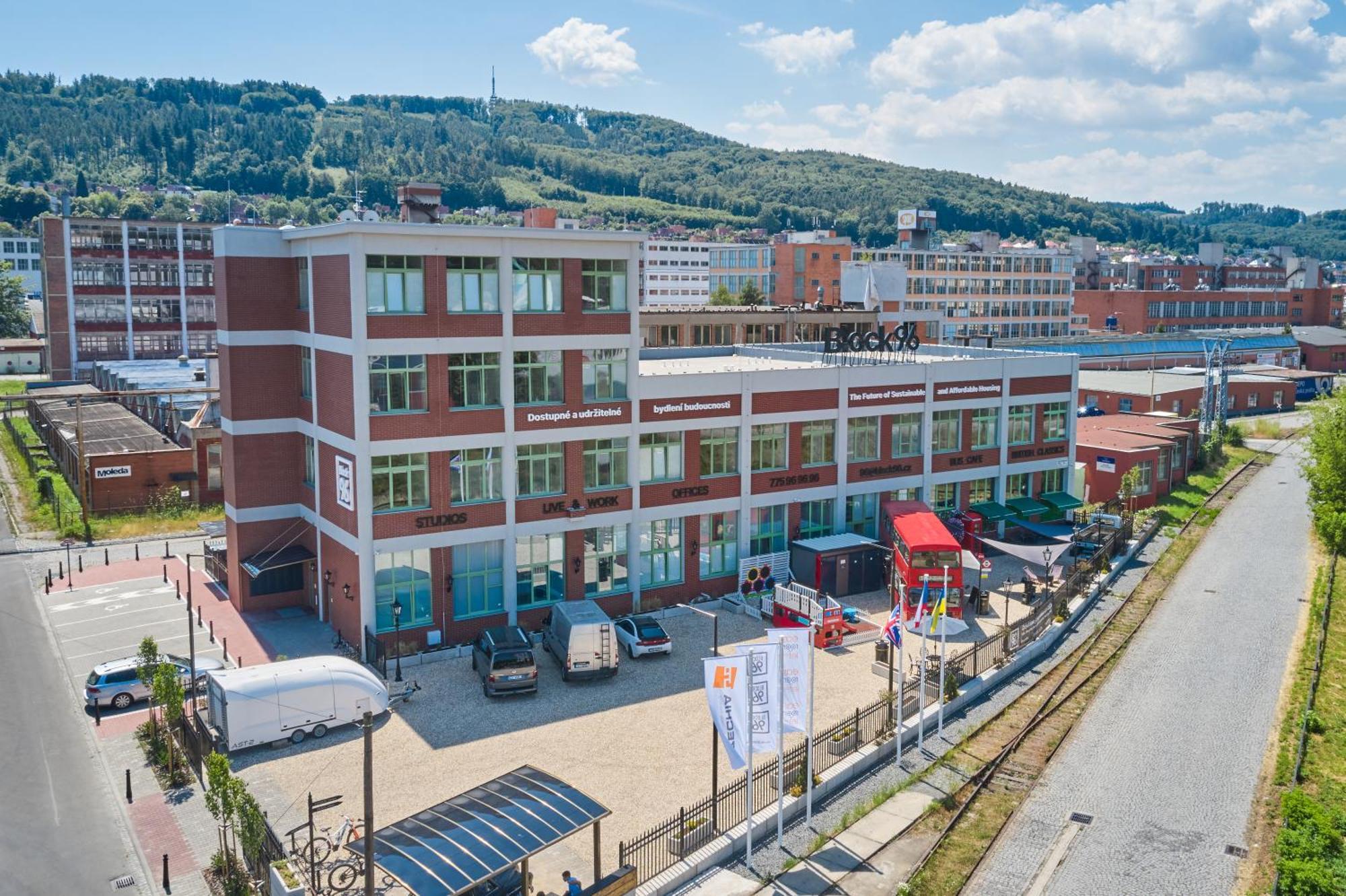 Block 96 Apartments Zlín المظهر الخارجي الصورة
